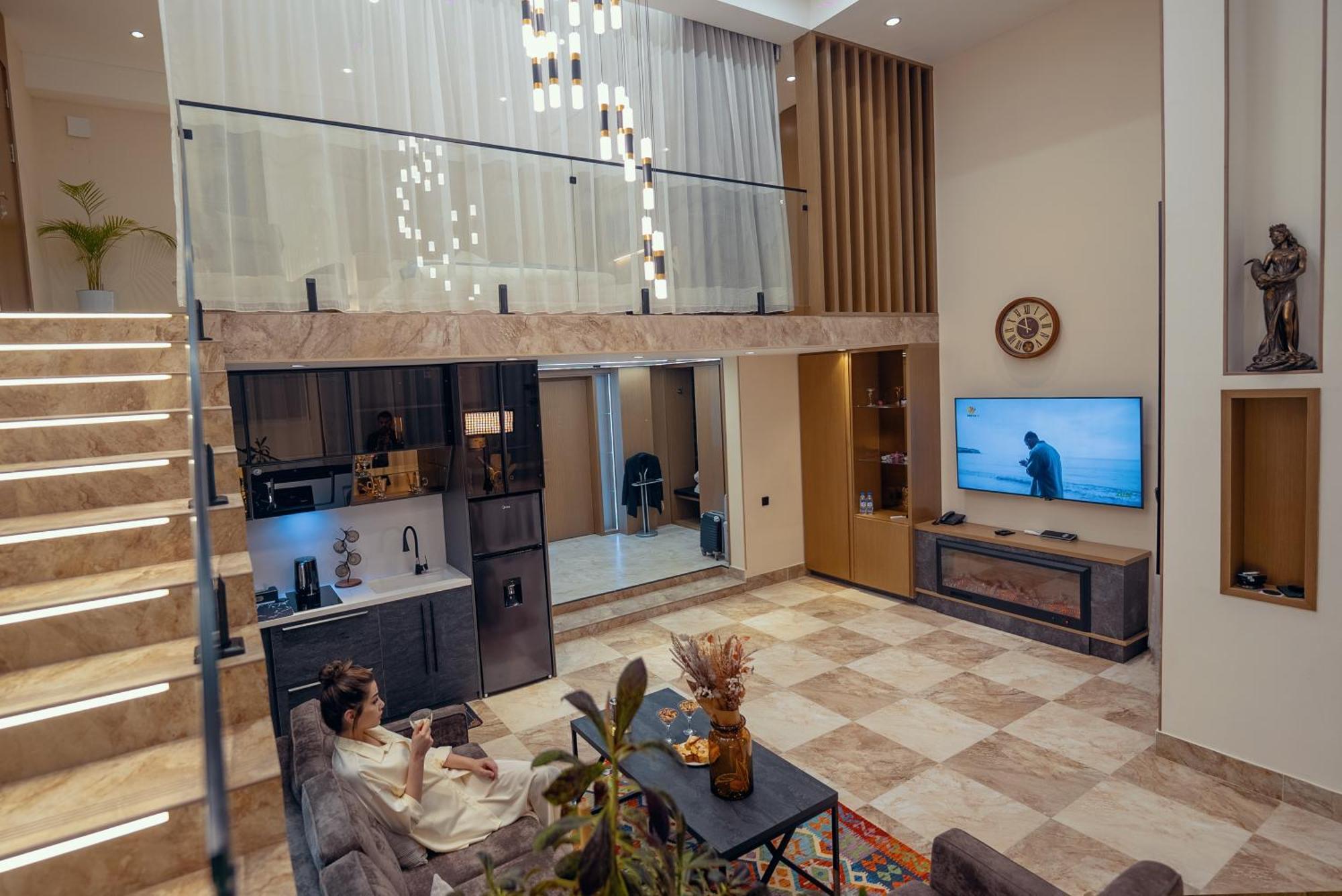 חוג'אנד Parliament Palace Hotel מראה חיצוני תמונה